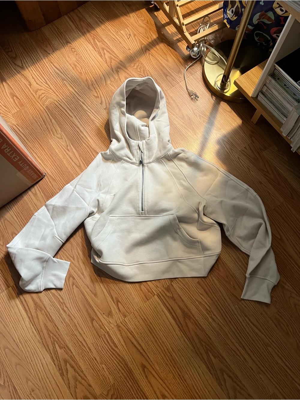 Lululemon oversized Light Beige Half-Zip Hoodie M/L